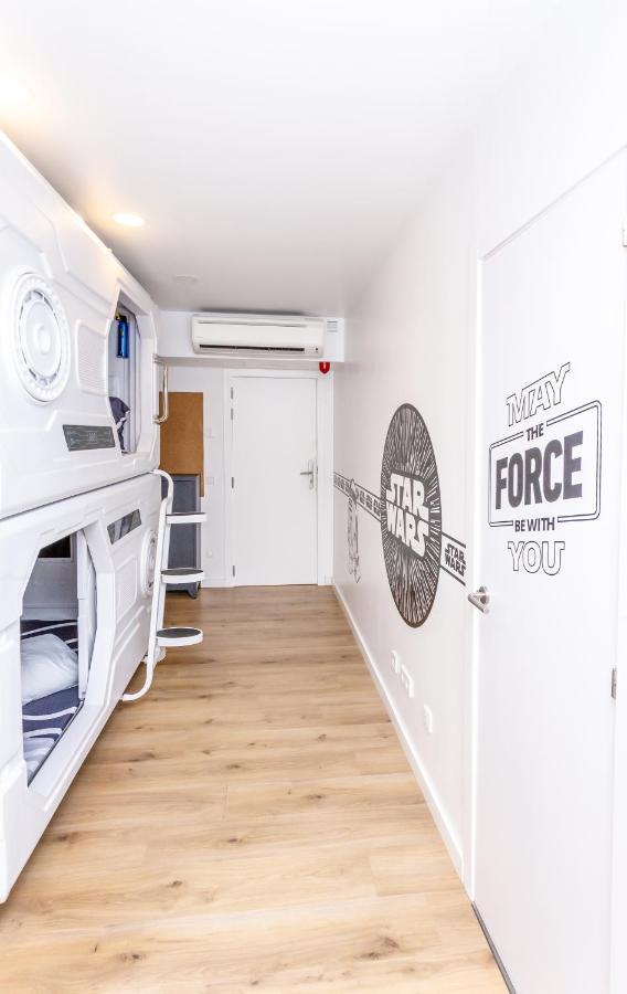 We - Turistico Hostal